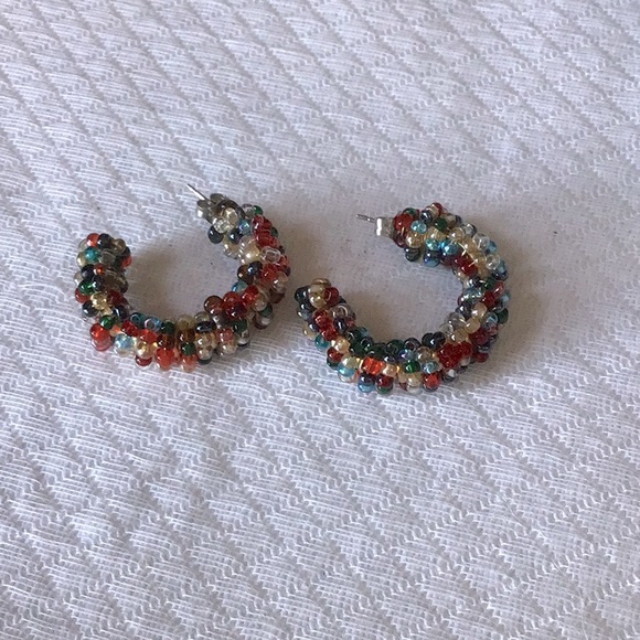 Beaded Multi colored semi circle post earrings. Pretty and handmade - Picture 1 of 5